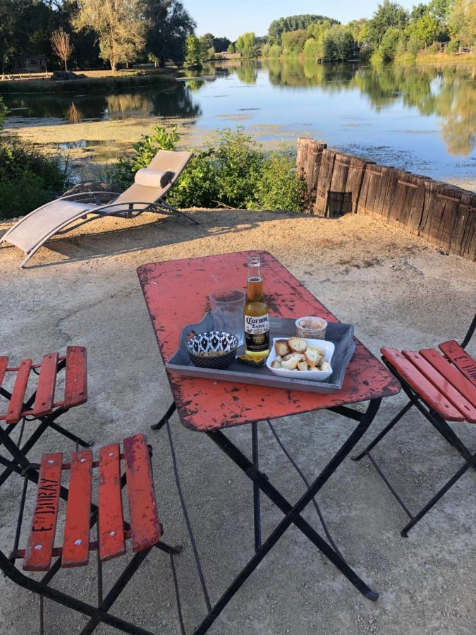 La Francoisiere Bed & Breakfast Loigne-sur-Mayenne ภายนอก รูปภาพ