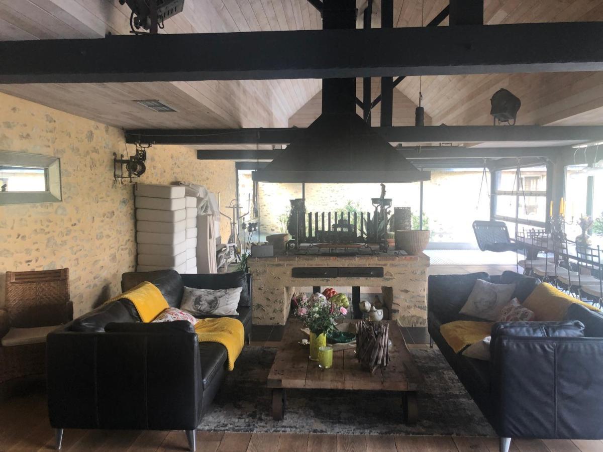 La Francoisiere Bed & Breakfast Loigne-sur-Mayenne ภายนอก รูปภาพ