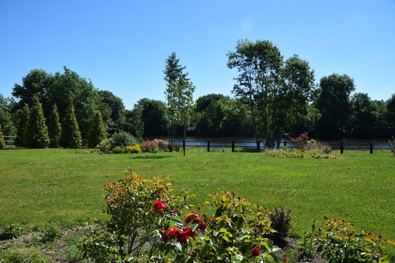 La Francoisiere Bed & Breakfast Loigne-sur-Mayenne ภายนอก รูปภาพ